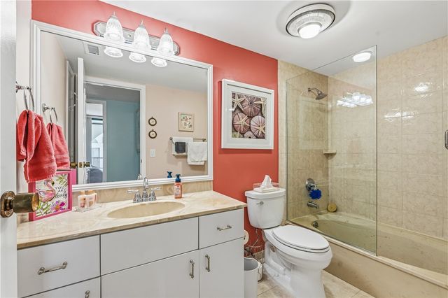 5601 Highway A1a None 207N, Vero Beach, FL 32963