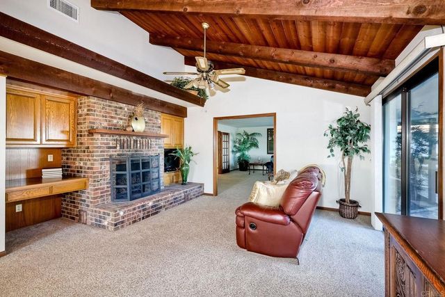 576 Camino De La Cima, San Marcos, CA 92078