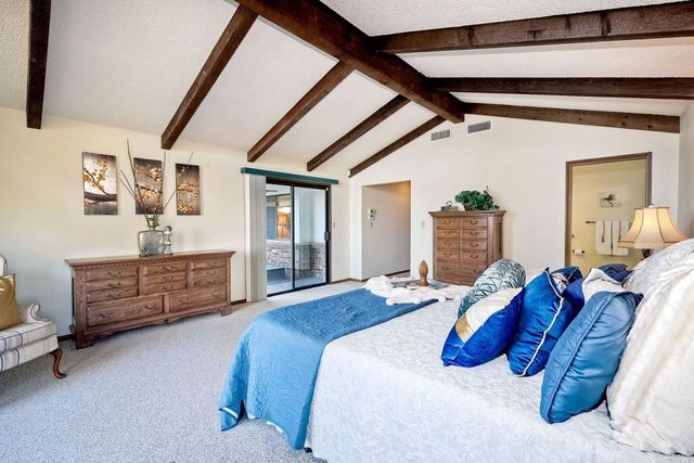 576 Camino De La Cima, San Marcos, CA 92078