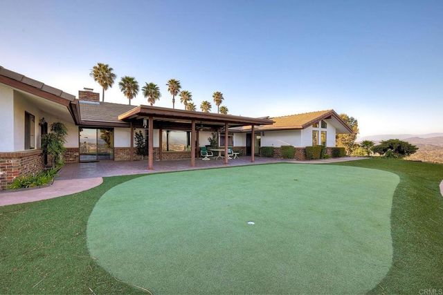 576 Camino De La Cima, San Marcos, CA 92078