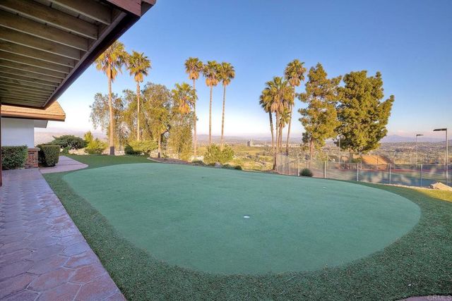 576 Camino De La Cima, San Marcos, CA 92078