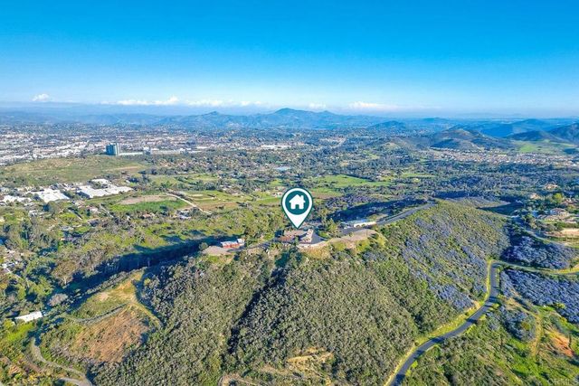 576 Camino De La Cima, San Marcos, CA 92078
