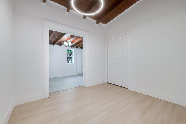 6411 SW 63rd Ct, South Miami, FL 33143