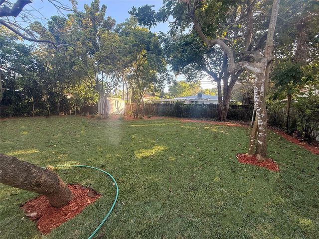 6411 SW 63rd Ct, South Miami, FL 33143