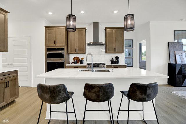 2381 Red Squirrel Way, Zionsville, IN 46077