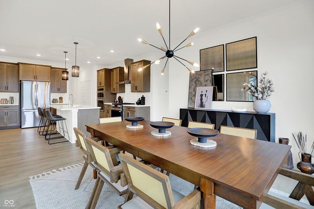 2381 Red Squirrel Way, Zionsville, IN 46077