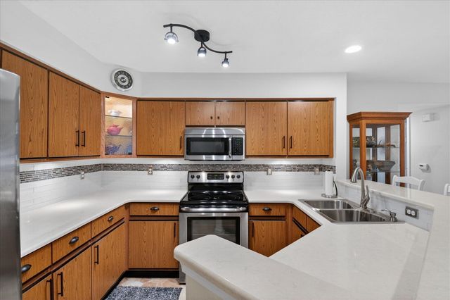 1571 Long Meadow Trail, Ann Arbor, MI 48108