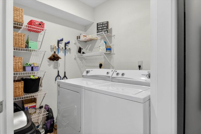 1571 Long Meadow Trail, Ann Arbor, MI 48108