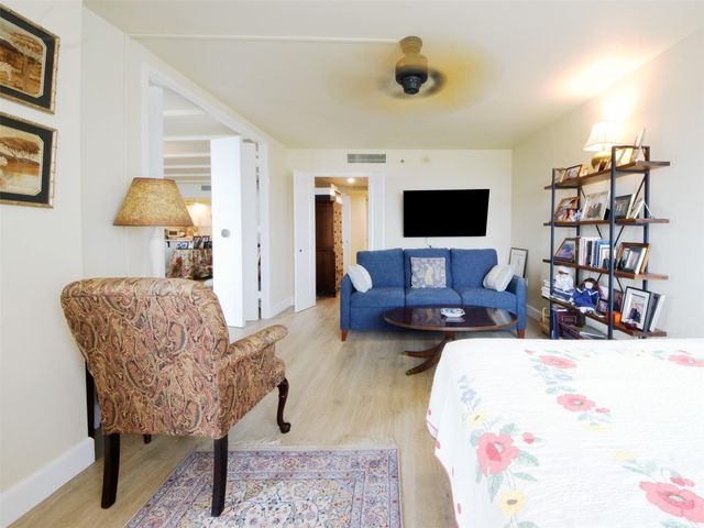 2480 Presidential Way 1703, West Palm Beach, FL 33401