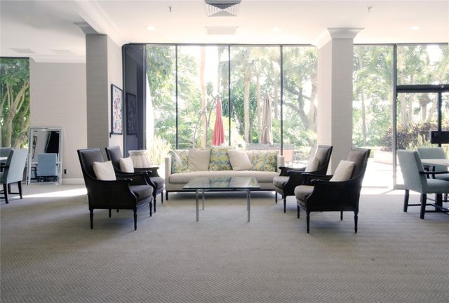 2480 Presidential Way 1703, West Palm Beach, FL 33401