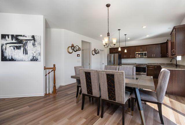 16509 S Sun Meadow Drive, Lockport, IL 60441