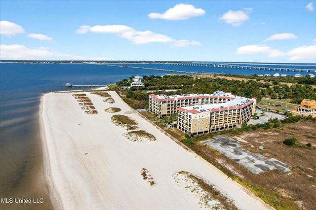 900 Village Lane, 533, Pass Christian, MS 39571