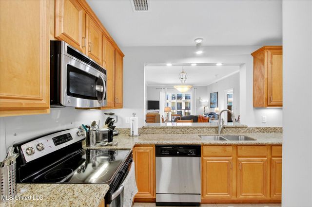 900 Village Lane, 533, Pass Christian, MS 39571