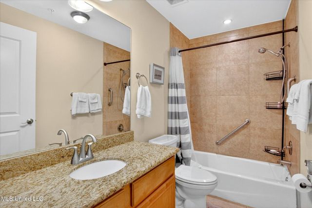 900 Village Lane, 533, Pass Christian, MS 39571