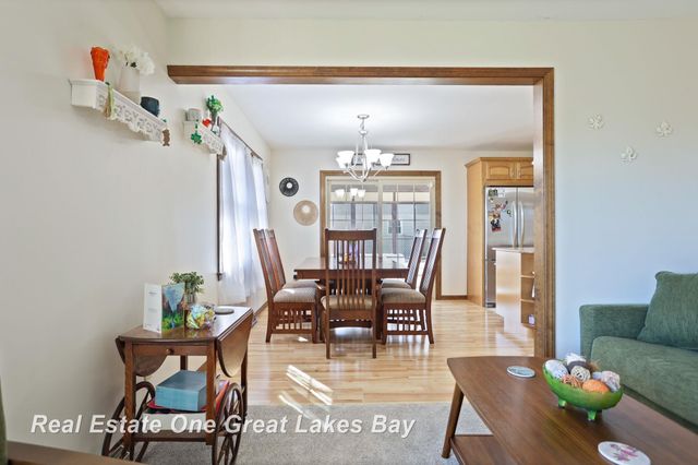 3614 Desert Drive, Saginaw Twp, MI 48603