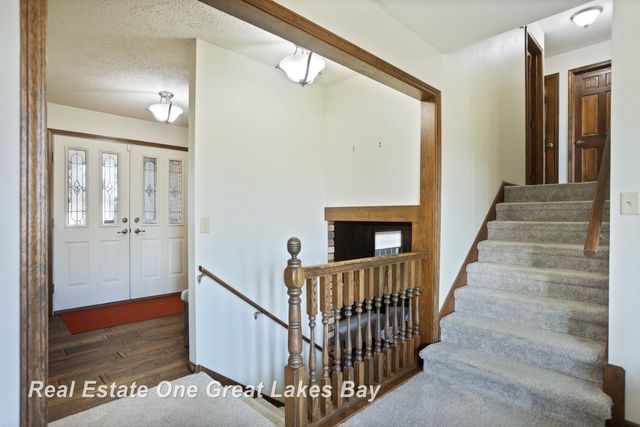 3614 Desert Drive, Saginaw Twp, MI 48603