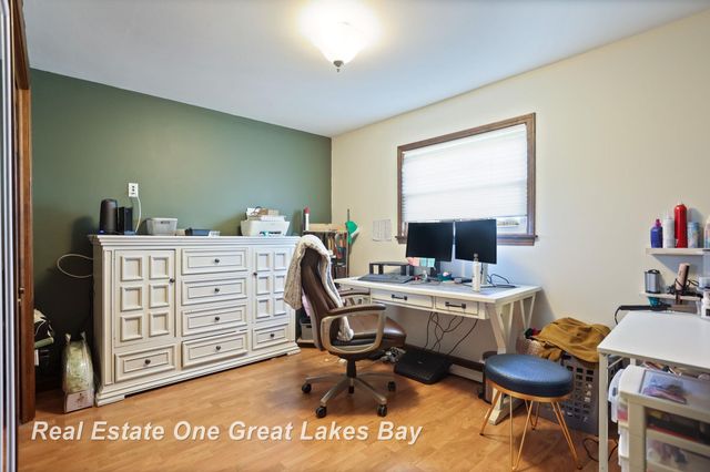 3614 Desert Drive, Saginaw Twp, MI 48603