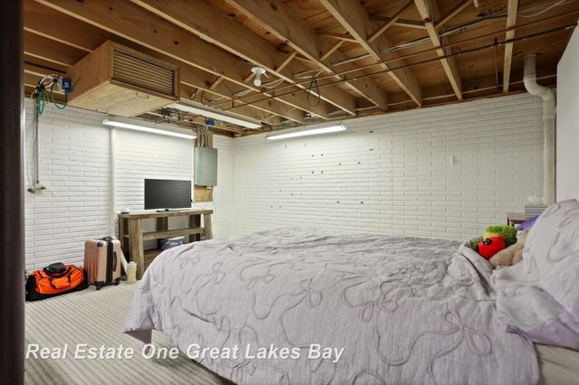 3614 Desert Drive, Saginaw Twp, MI 48603