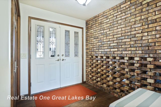 3614 Desert Drive, Saginaw Twp, MI 48603