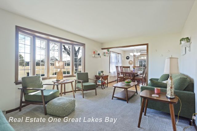 3614 Desert Drive, Saginaw Twp, MI 48603