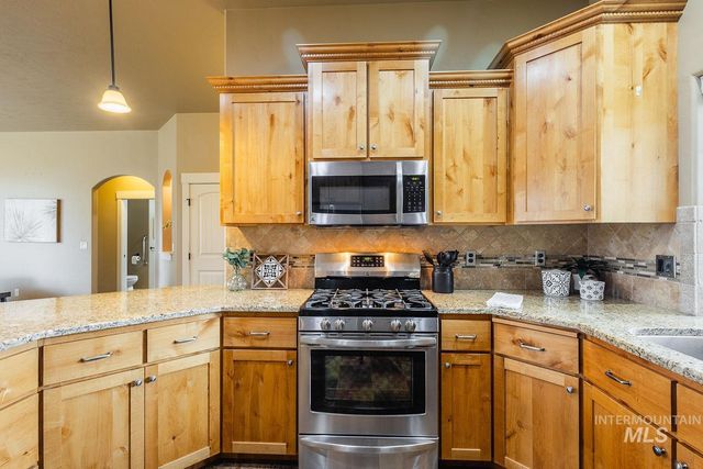 4330 S Lava Springs Lp, Nampa, ID 83686