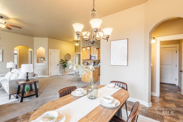 4330 S Lava Springs Lp, Nampa, ID 83686