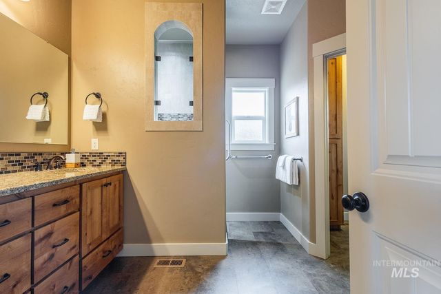 4330 S Lava Springs Lp, Nampa, ID 83686