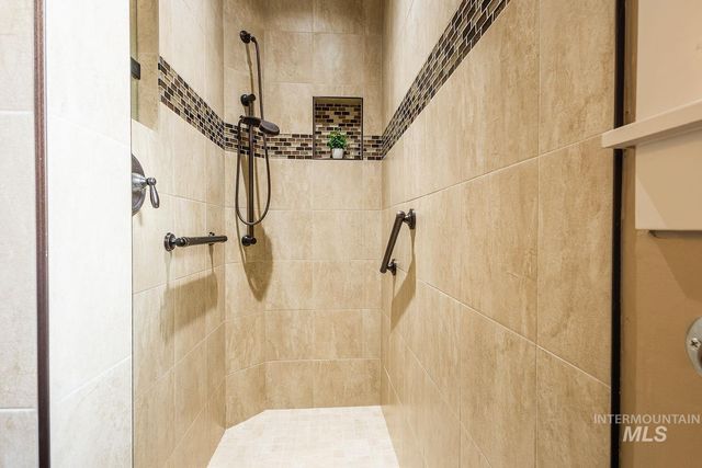 4330 S Lava Springs Lp, Nampa, ID 83686