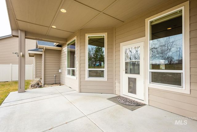 4330 S Lava Springs Lp, Nampa, ID 83686