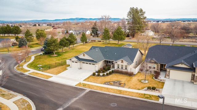 4330 S Lava Springs Lp, Nampa, ID 83686