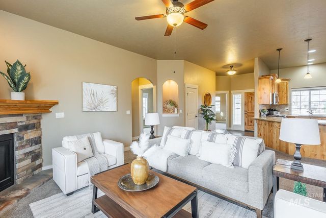 4330 S Lava Springs Lp, Nampa, ID 83686