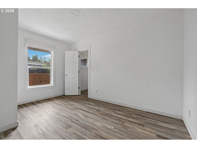 3804 Q St, Vancouver, WA 98663