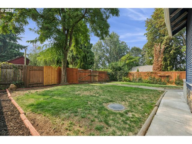 3804 Q St, Vancouver, WA 98663