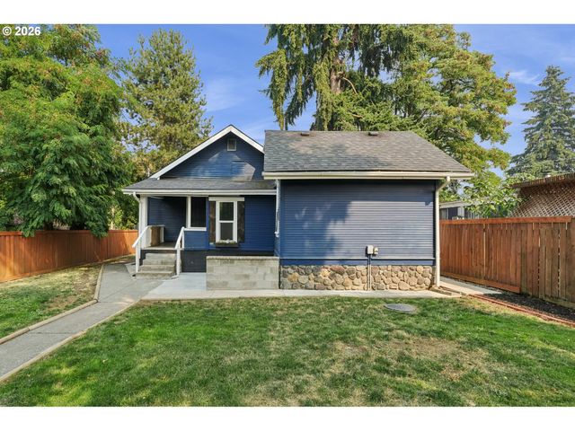 3804 Q St, Vancouver, WA 98663