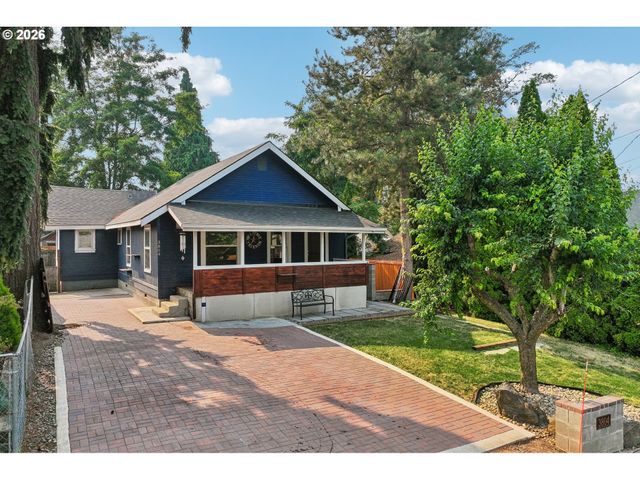 3804 Q St, Vancouver, WA 98663