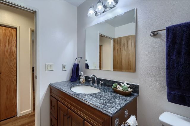 48910 Quail Drive, Oakhurst, CA 93644