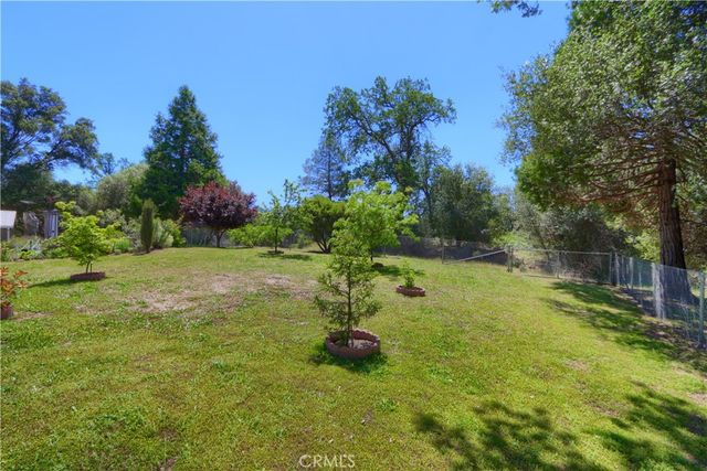 48910 Quail Drive, Oakhurst, CA 93644