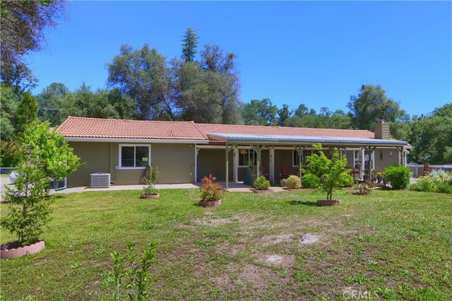 48910 Quail Drive, Oakhurst, CA 93644