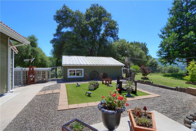 48910 Quail Drive, Oakhurst, CA 93644