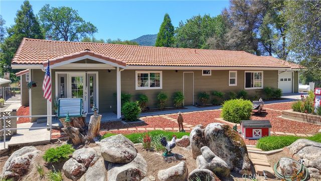 48910 Quail Drive, Oakhurst, CA 93644