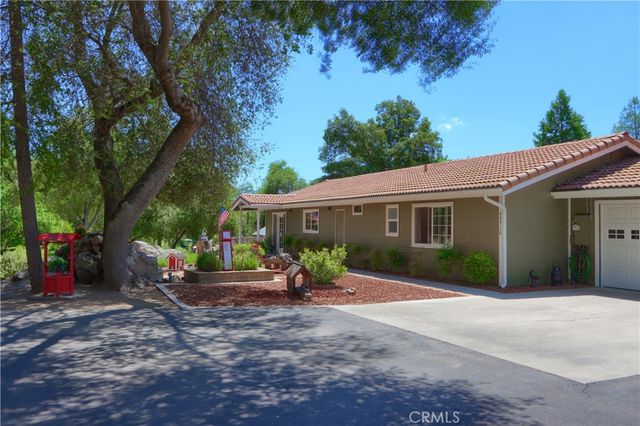 48910 Quail Drive, Oakhurst, CA 93644