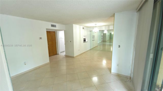 11800 SW 18th Street 205-4, Miami, FL 33175