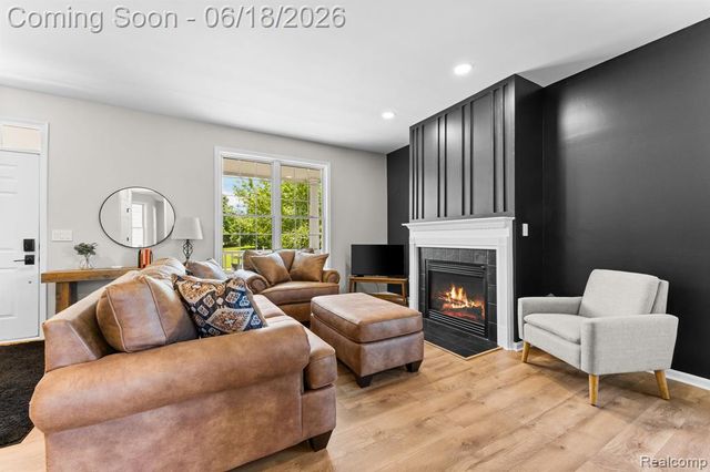 43126 Alcott Circle, Novi, MI 48377