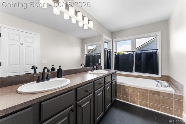 43126 Alcott Circle, Novi, MI 48377