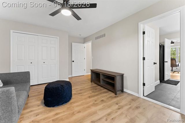 43126 Alcott Circle, Novi, MI 48377