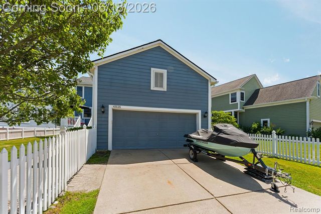43126 Alcott Circle, Novi, MI 48377