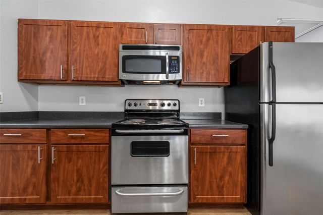 6804 N Capital Of Texas Highway 322, Austin, TX 78731