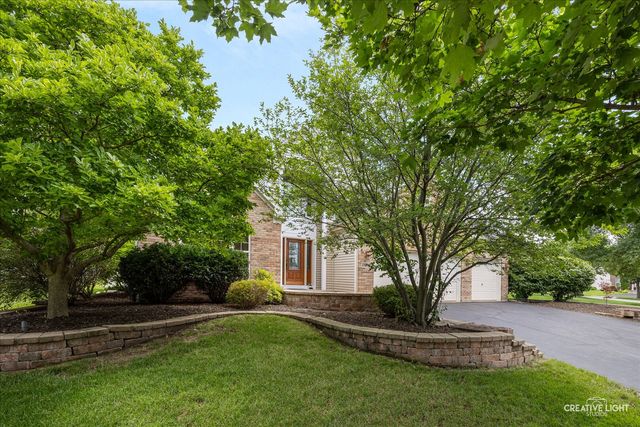1608 Trails End Lane, Bolingbrook, IL 60490