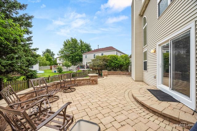 1608 Trails End Lane, Bolingbrook, IL 60490