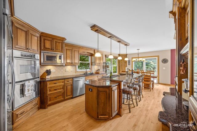 1608 Trails End Lane, Bolingbrook, IL 60490